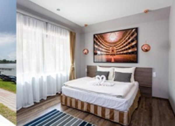 Waterfront Lodge**** - Dunapataj